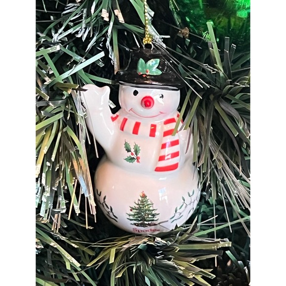 Spode Snowman Porcelain Christmas Tree Ornament - Picture 2 of 6